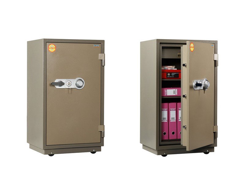Огнестойкий сейф VALBERG FRS–99Т CL